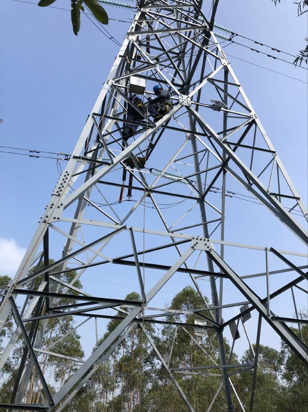 輸電線路微氣象在線監(jiān)測裝置 輸電線路微氣象在線監(jiān)測裝置