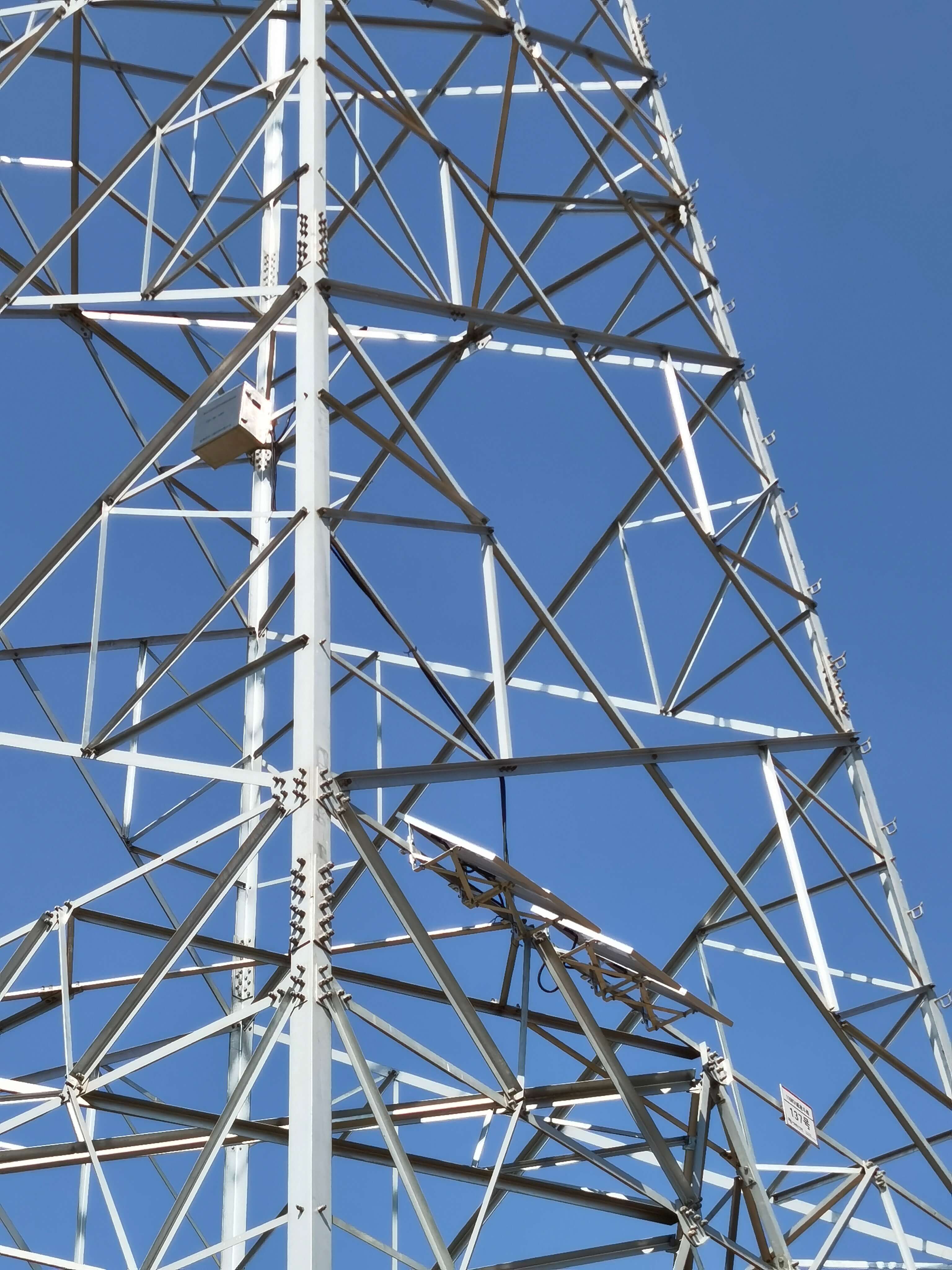 輸電線路覆冰在線監(jiān)測裝置 輸電線路覆冰在線監(jiān)測裝置